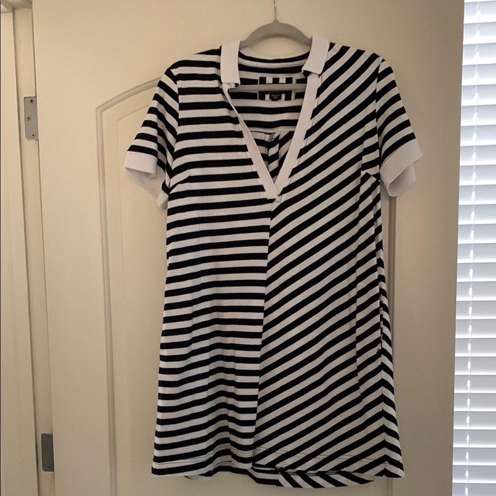 Black and White Boxy Tunic Top with Polo Collar